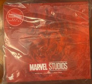 Hottoys led light box marvel studio 全新未開封 燈箱 紅色底