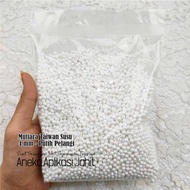 225 Grams Of 4mm Rainbow Milk TAIWAN Pearl (1/2 Lbs)
