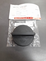 ฝาปิดที่เติมน้ำมันเครื่อง NISSAN NAVARA CALIBRE D40 15255-7F403