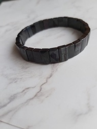 心忱-鐵黑舒俱徠手排