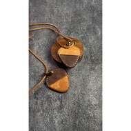 Handcrafted Leather Guitar Pick Holder Guitar Pick Case Guitar Pick Necklace - Leather & Unique Desi