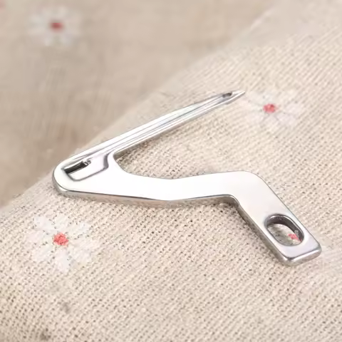 1PC Lower Looper Sewing Machines Accessories For JUKI MO-623 MO-644D MO-735 Bernina Funlock Models 0