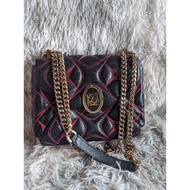 Louis Quatorze Chain Sling bag