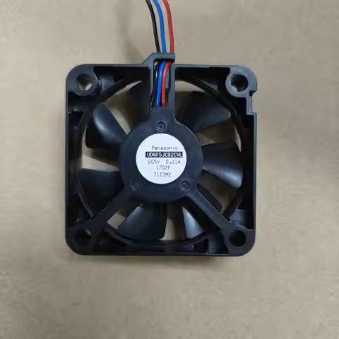 Suitable for Toyota VELLFIRE ALPHARD BMW car LED headlight lens cooling fan 5V original original car