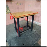 Edge table Coffee table/ (L 40cm x D 30cm x H 90cm)