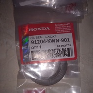 91204 * KWN Rear Wheel Seal Vario 125 150 PCX 150 34x52x7