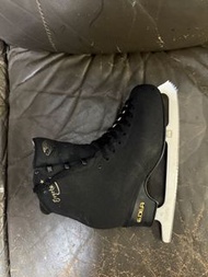 Edea Venus 花式溜冰鞋