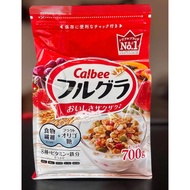 Calbee fruit cereal (Calbee Frugra), Japanese granola cereal, 700g bag, date 8/2026