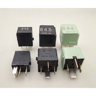 ((1pc) Electronic Parts Ready Stock No. 644 No. 645 No. 646 No. 126 Volkswagen Audi Car Relay 4 Pins