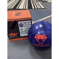 Motiv Venom shock 14lbs bowling ball