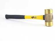 HUMMER ค้อนทองเหลืองด้ามไฟเบอร์ รุ่น ZH0060 5 ปอนด์