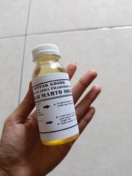 minyak mbah marto solo 100ml / Minyak gosok ramuan tradisional Mbah Marto Solo 100 ml
