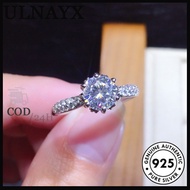 PT950 Women's Ring with 1 Carat Zircon Bud