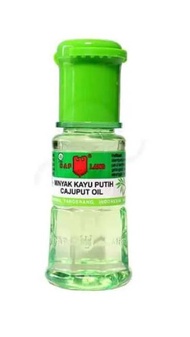 น้ำมันคาจูพุตMinyak  kayu putih cajuput oil eagle brand/minyak kayu putih cap lang ขนาด15 ml