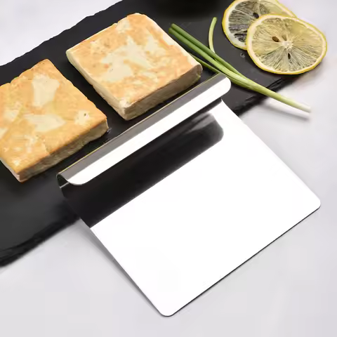 Flour scraper stainless steel scraper cutter Flour cutter Flour scraper cutting dough board kitchen 