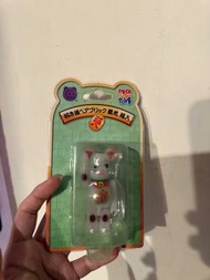 夜光100%招財貓BearBrick