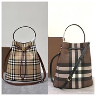 Burberry 抽繩水桶包