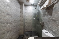Jingxi Boutique Hotel (Wuzhishan March 3rd Avenue Forest Lake Branch)