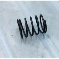 LC135 4T NUT SPRING 6586