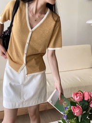 W. Shop เสื้อถักนิตติ้งคอวีแขนสั้น