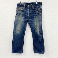 Levi's 505 牛仔褲，拉鍊門襟，嚴重褪色，靛藍色，尺寸 W31（古著）。