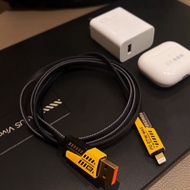 Golden Phone Fast Charging Cable 4 in 1 Fast Charging Data Transfer 20W Supports Maximum 65W