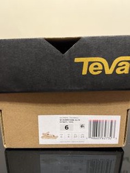 Teva Hurricane XLT3 全新 未著用過