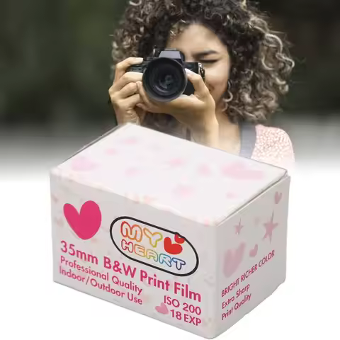 Loving Heart 35mm Black And White Print Film 8/18 EXP Waterproof 35mm Print Film ISO 200 HD Camera F