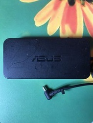 ASUS 19V 6.32A 4.5mm-3mm PA-1121-28 Power Adapter 充電器