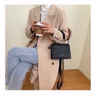 Korean Fashion Bag/ Sling Bag/ Shoulder Bag/ Hand Bag with Sling Strap *0009