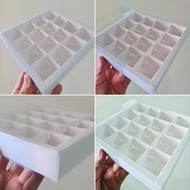 (5pcs) Box of Plain Mica Mochi Eggtart Cake 16 Dividers Size 4x4x3 White Color