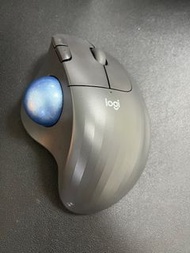 Logitech 羅技 藍牙滑鼠 USB滑鼠 M575
