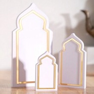 Set Of 3 Arched Frame Decorative Stands, White And Gold Finish, 20cm/7.87in, 13cm/5.11in, And 9cm/3.