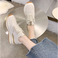 Thick-Soled Daddy Shoes Casual Sports Shoes Thick-Soled Daddy Shoes Casual Shoes Milk Tea Shoes Thic