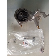 YRV REAR ENGINE MOUNTING