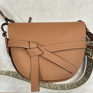 LOEWE 焦糖色 small gate
