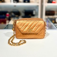 90%NEW二手CHANEL相機包  VINTAGE鏈袋, 斜紋車線/古銅金羊皮/金扣 #香奈兒中古袋 #香榭站正品