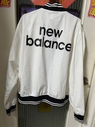 New Balance 白色外套