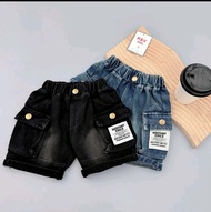Combo 2 quần sọt jeans ngắn lửng cho bé trai 7-30kg
