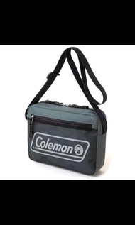 日本雜誌附贈附錄 潮牌 Coleman 斜揹袋 肩背包 單肩袋 側背包