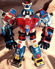VOLTRON Set of 3 (GoLion, Voltron Netflix and DAIRUGGER XV, not minipla combiners) $1,000