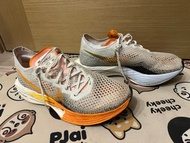 NIKE VAPORFLY 3 碳板跑鞋
