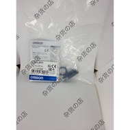 Omron e3fa-rp21, m18 axial, plastic body , red led, retro-reflective,0.1-4m, pnp