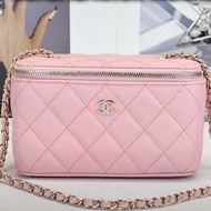 Chanel 22S Sakura Pink Caviar Vanity  Long Case 櫻花粉淡金扣🌸🔓牛皮長盒子