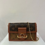 LV拼色老花Dauphine woc 鍊包