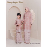 Baju Kurung Moden Songket Bunga Tabur Printed 〔 Warna Nude Champagne 〕 Set Ibu Dan Anak