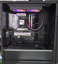 Ryzen 7  9700X ASUS RGB 水冷散熱 PRIME X670-P DDR5 32GB 1TB M.2  SSD TUF 850W 可搭配 5080 5070Ti 4080 4070 