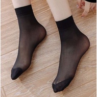 3 pairs of adult stocking socks Wanita