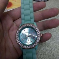 蒂芬妮綠鑲鑽三眼手錶