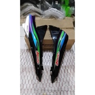 [READY] BODY BELAKANG KAWASAKI BLITZ KANAN DAN KIRI WARNA HITAM STRIPING UNGU ORIGINAL